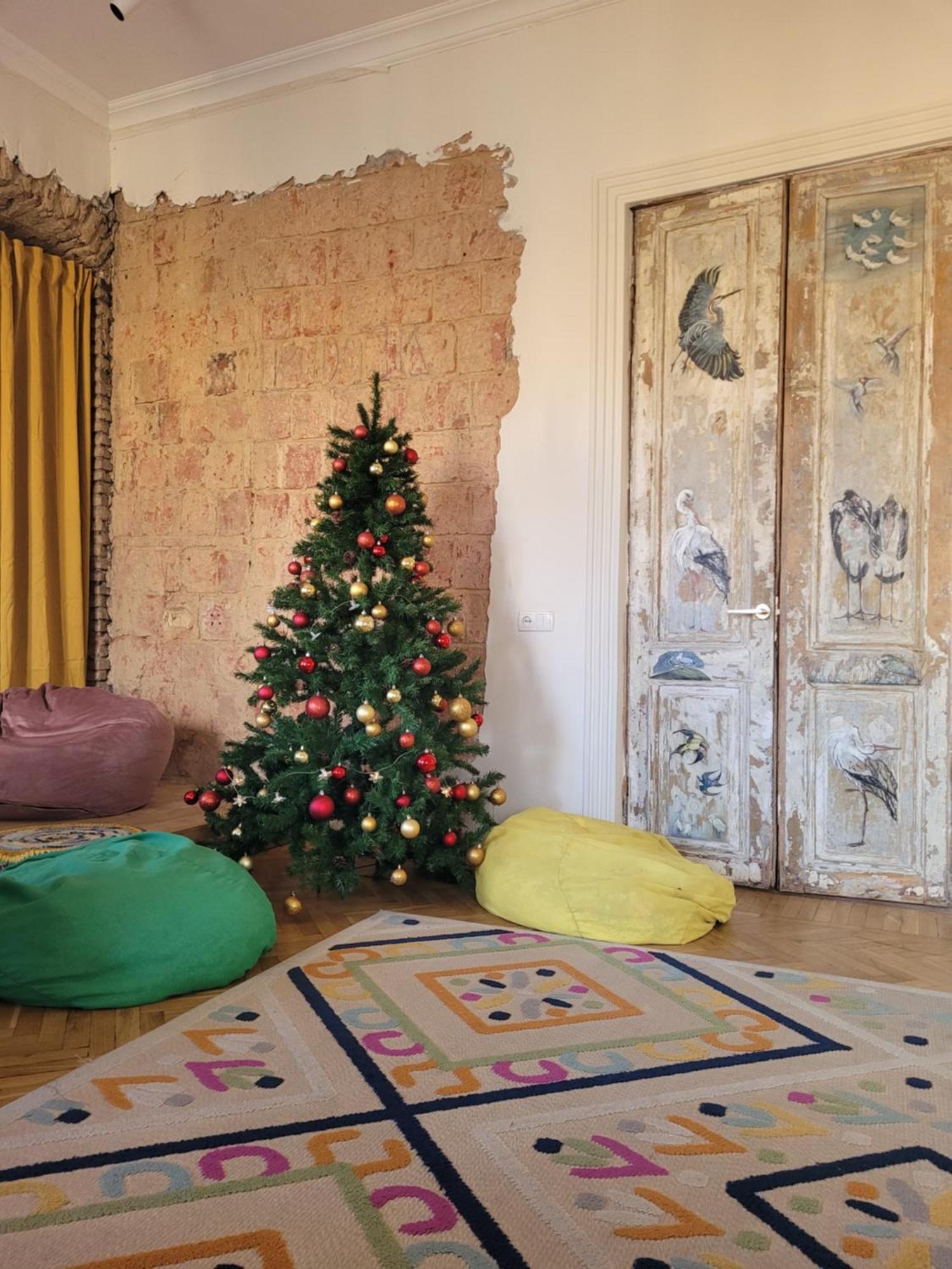 Friends Hostel Тбилиси Экстерьер фото